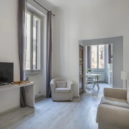 Lejlighed Vigna Nuova 2 Bedroom *