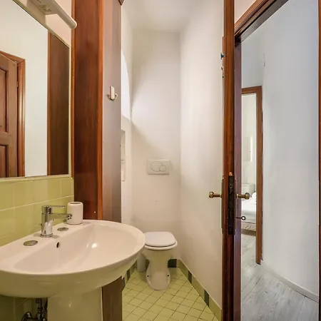 Lejlighed Vigna Nuova 2 Bedroom *